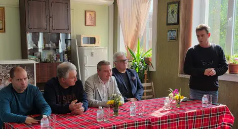 Народни представители и общински съветници от ГЕРБ проведоха срещи с русенци и жители на общината Народни представители и общински съветници от ГЕРБ проведоха срещи с русенци и жители на общината