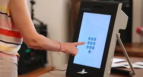 Започна плащането на членовете на СИК