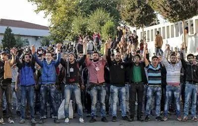 Словенски кмет: Това не са бежанци, а диви орди