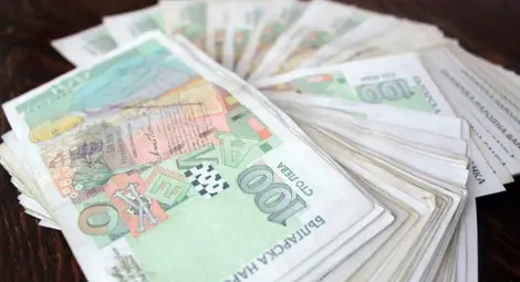 За какво най-често теглят кредит българите