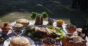 4707 именици в община Русе вдигат наздравица