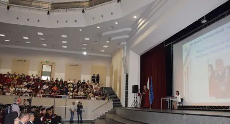 Русенският университет изпрати тържествено 1096 абсолвенти от Випуск 2023 /галерия/