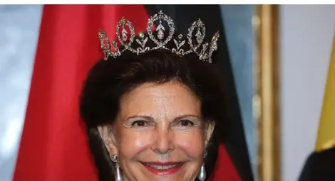 Шведската кралица заяви, че в двореца й има духове