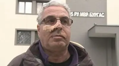 Побойникът от Бургас налетя и на екип на Нова ТВ, счупи им микрофона (видео)