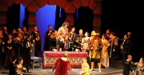 Драмата на шута Риголето завладява русенската опера