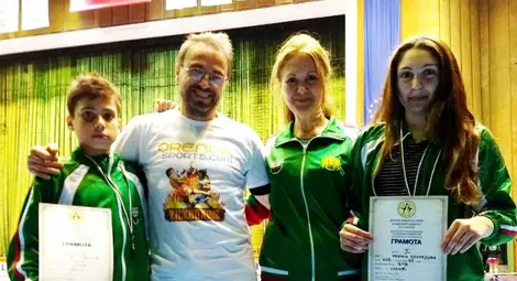 Две държавни отличия за кикбокса в „Хелиос“ Две държавни отличия за кикбокса в „Хелиос“