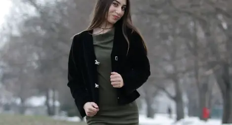 Знам, че ти няма да потърсиш щастието.  Но то те потърси. И аз го поканих