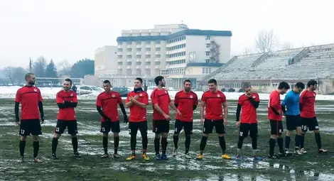 „Локо“ затъна с 1:2 в свищовско блато „Локо“ затъна с 1:2 в свищовско блато