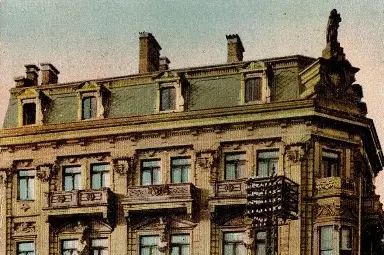 Хотел &bdquo;Булевард&ldquo; превърнал се по-късно в сладкарница &bdquo;Тетевен&ldquo;.