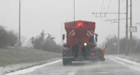 НИМХ: Времето утре ще е студено, в Югозападна България ще вали сняг НИМХ: Времето утре ще е студено, в Югозападна България ще вали сняг