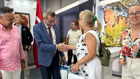 Блестящо представяне на ТС &bdquo;Импулс&ldquo; и ФТС &bdquo;Зора&ldquo; на фестивал в Чанаккале