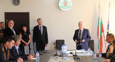 Новоизбраните кмет и съветници в Борово положиха клетва Новоизбраните кмет и съветници в Борово положиха клетва