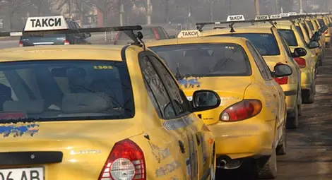 Русе е сред двадесетте общини  с най-висок данък за такситата