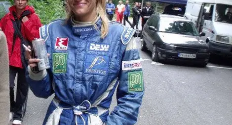 Почина автомобилната състезателка Цветомира Георгиева