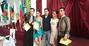 Фамилия „Фламинго `98“ изненадва с онлайн подарък Цветомир Панчев за ЧРД