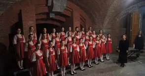 „Дунавски вълни“ канят бивши  хористи да направят сборен състав