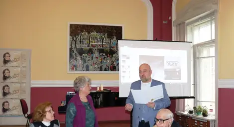 Тодорина Гърдева събра знакови за Русе и България личности от ХХ век в своя "Неизмислен свят"