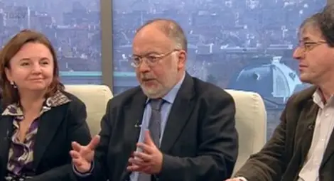 Социолози: Властта изкарва до евровота, после ще му мисли