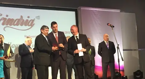 Изба Две могили със златен медал от &bdquo;Винария 2015&ldquo;