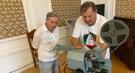Домашно кино от миналия век дарено на музея в Русе