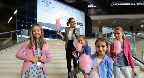 Ричмарт Джуниър представи колекция сака в Париж Ричмарт Джуниър представи колекция сака в Париж