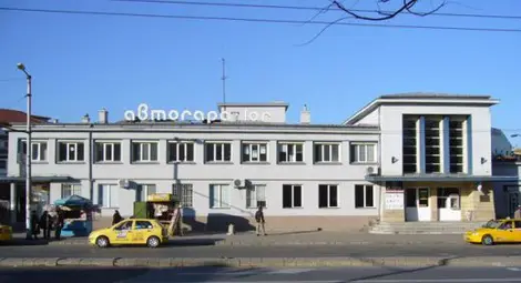 Сигнал за бомба в Пловдив! Евакуираха десетки от централна автогара