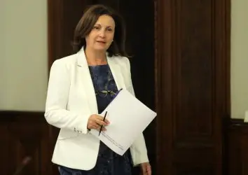 Румяна Бъчварова очаква яснота около новия еврокомисар до края на годината