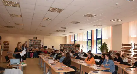 В Университетската библиотека на Русенския университет представиха темата &bdquo;ЕКОлогия, ИКОномика или и двете?&ldquo;