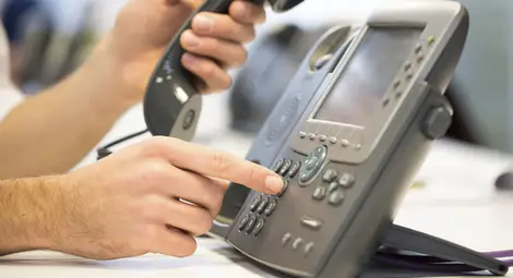 Откриха горещ телефон за новия коронавирус