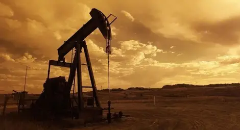 Цената на петрола отново тръгна надолу Цената на петрола отново тръгна надолу