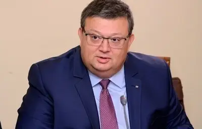 Цацаров се самосезира по изнесените от Елена Йончева данни, разпореди проверка