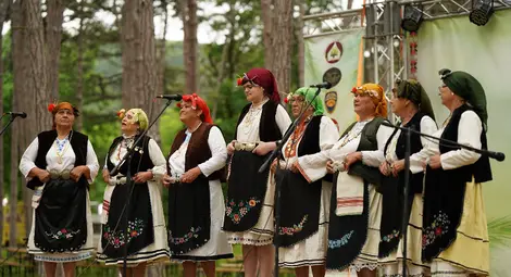 Певиците от Долна Студена станаха втори във Велики Преслав