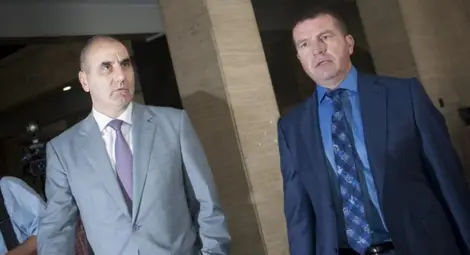 ГЕРБ: Цветан Цветанов е жертва на кръга Хохегер