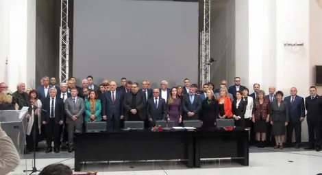 Новият Общински съвет положи клетва в зала &bdquo;Европа&ldquo; на Доходното здание.