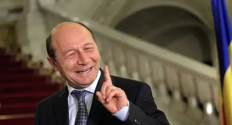 Бъсеску шкартирта Понта от румънската делегация на срещата на ЕС в Брюксел