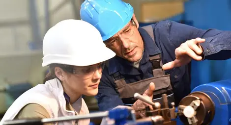 2200 работещи в областта са над 65-годишна възраст