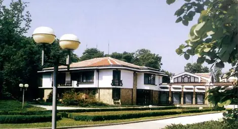 Резиденция &bdquo;Липник&ldquo; поевтиняла няколко пъти за четири години