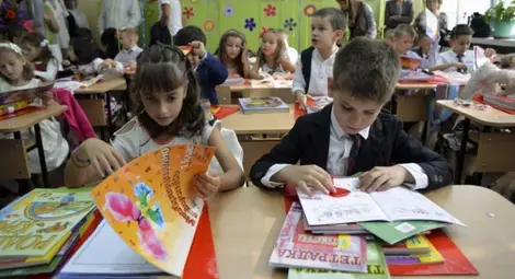 Променят условията за прием на първолаци