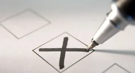 1016 кандидати за власт застават на старта на кампанията в областта