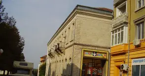 Детски рисунки и куклен театър  радват русенчета на Първи юни