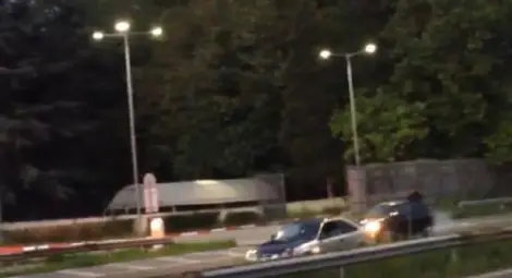 Лада с двигател на Порше е легендата на нелегалните надбягвания в столицата