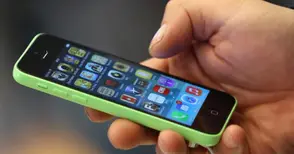 Клиент победи голям мобилен оператор в спор за 54 стотинки