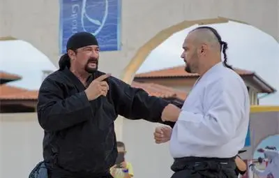 Стивън Сегал с открита тренировка по айкидо в Св. Влас (Снимки)