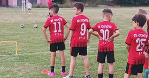 Футболната школата на „Локо“ набира момчета и момичета