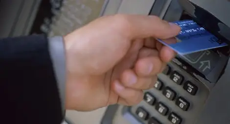 500 милиона лева влизат в  банкоматите за празниците