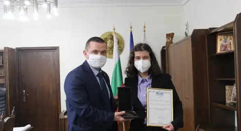 Преслава Петрова от Дойче шуле спечели наградата &bdquo;Русе 21 век&ldquo;