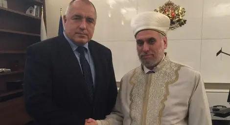 Бойко Борисов: Не бива да допускаме разделение в обществото и разграничение на мюсюлмани и християни Бойко Борисов: Не бива да допускаме разделение в обществото и разграничение на мюсюлмани и християни