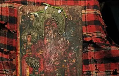 Жената, сънувала зазиданата икона, дори не е посещавала Лопушанския манастир