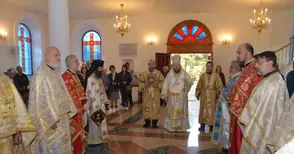 Литургия за свети Йоан Рилски откри тържествените служби във „Всех Святих“