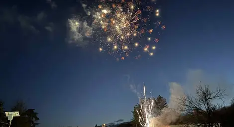 Долна Студена и Караманово запалиха първи коледните светлини в община&nbsp; Ценово